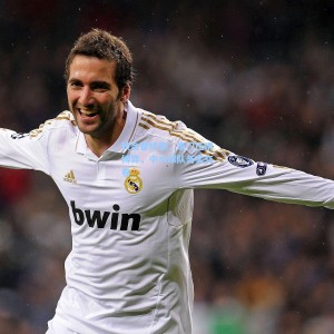 转会窗终章，豪门压哨博弈，中小球队务实交卷